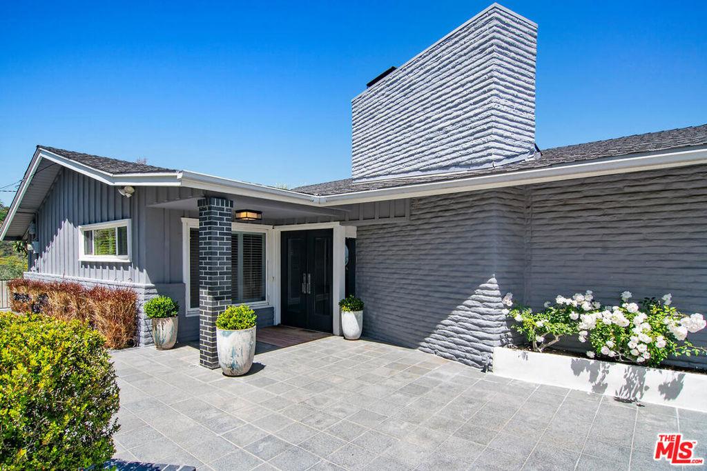 3752 Glenridge DriveSherman Oaks img 0
