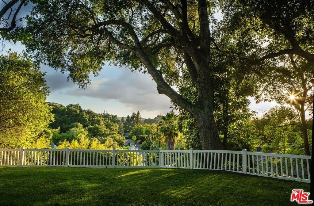 15601 Woodfield PlaceSherman Oaks img 0
