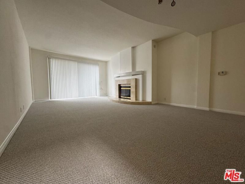 MLS #25533155 image #0