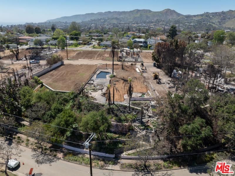 MLS #25536813 image #0