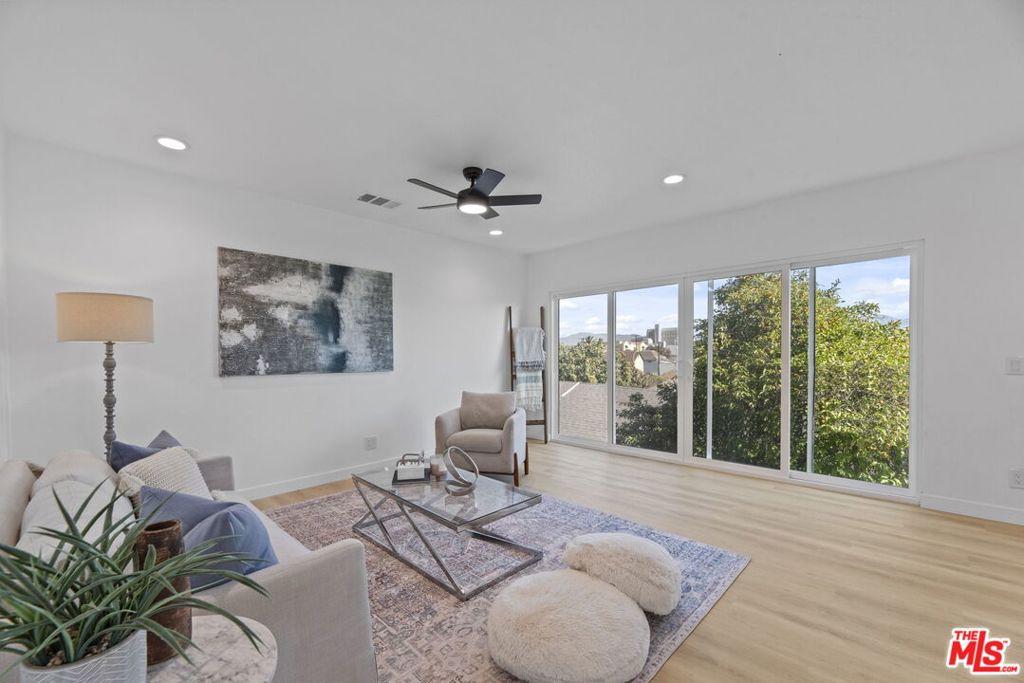 MLS #25537273 image #0