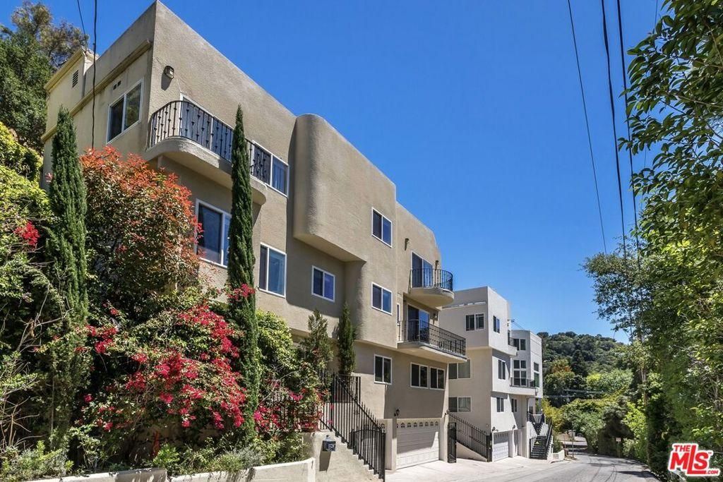 3943 Avenida Del SolStudio City img 0