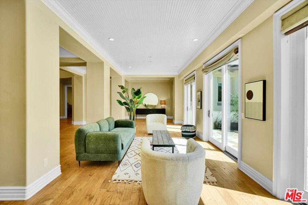 MLS #25540809 image #0