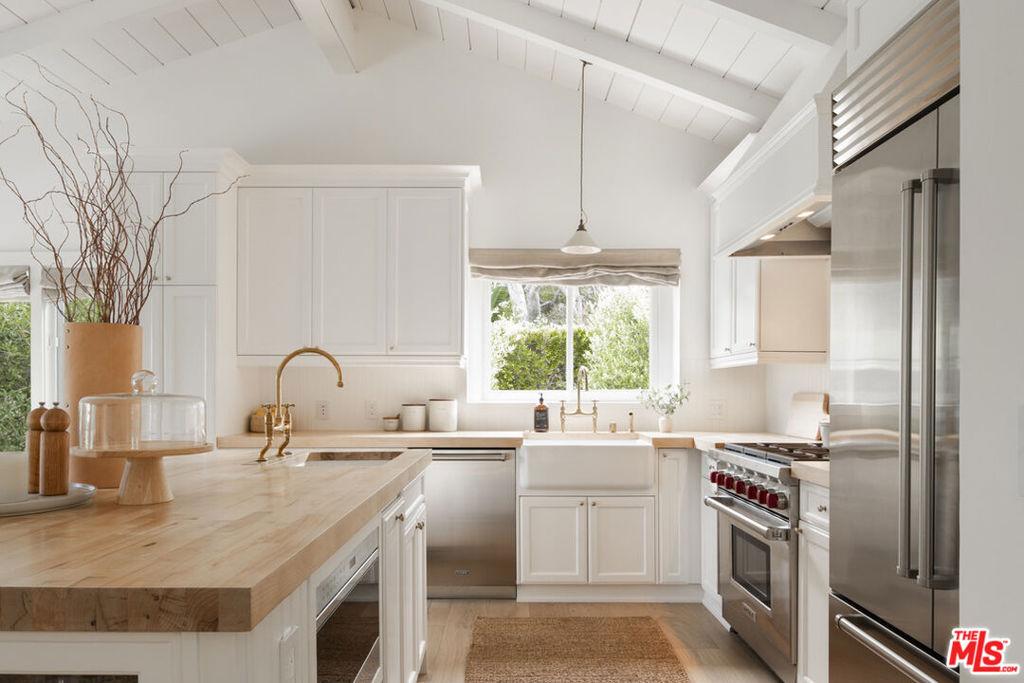 MLS #25541893 image #0