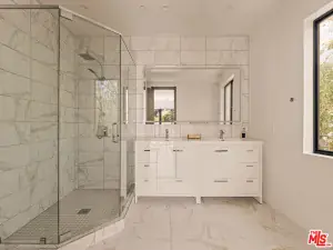 3820 Knobhill Drive Sherman Oaks