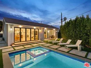 13521 Magnolia Boulevard Sherman Oaks