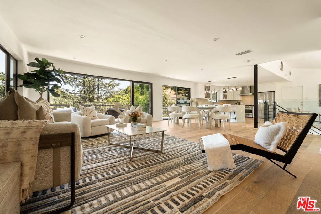 MLS #25542047 image #0