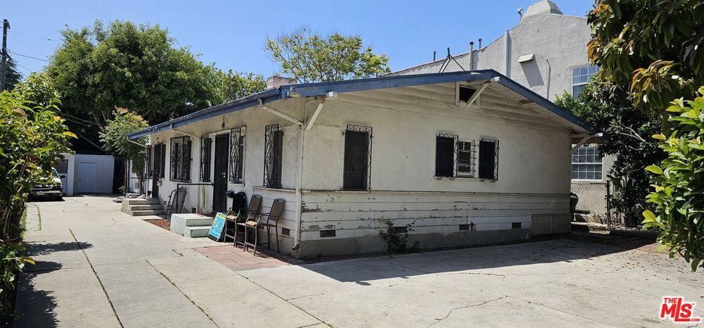 MLS #25542637 image #0