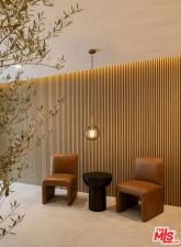 MLS #25543395 img 0