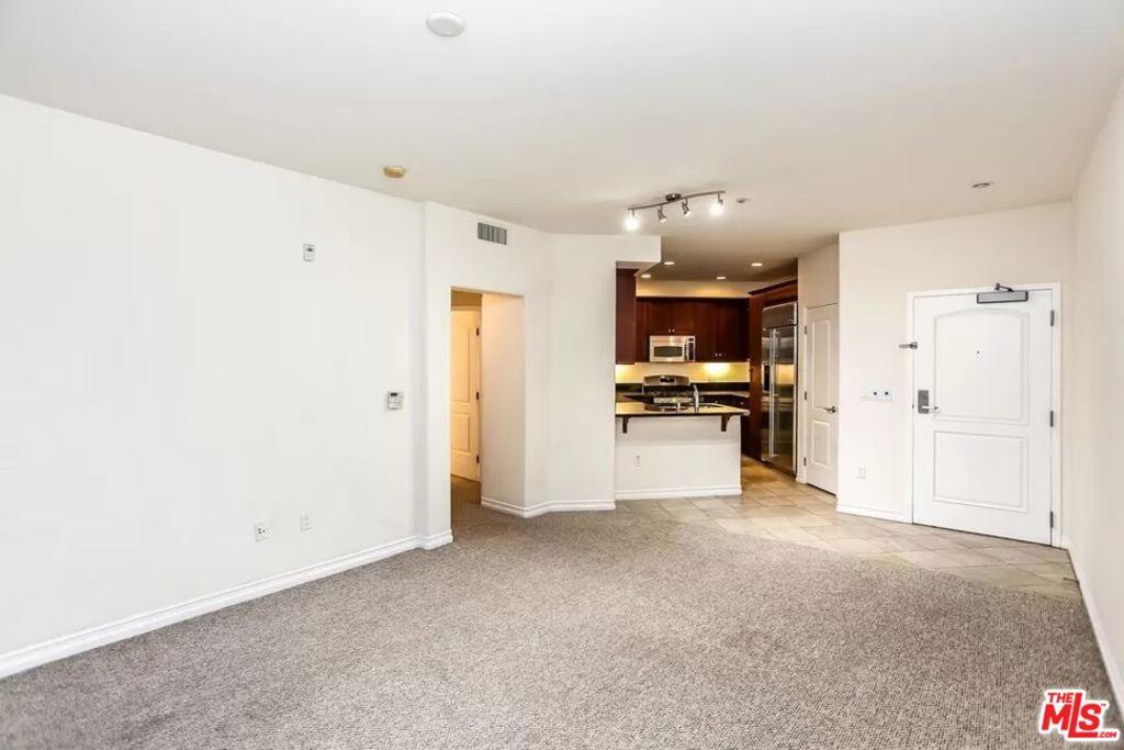 MLS #25544037 image #0