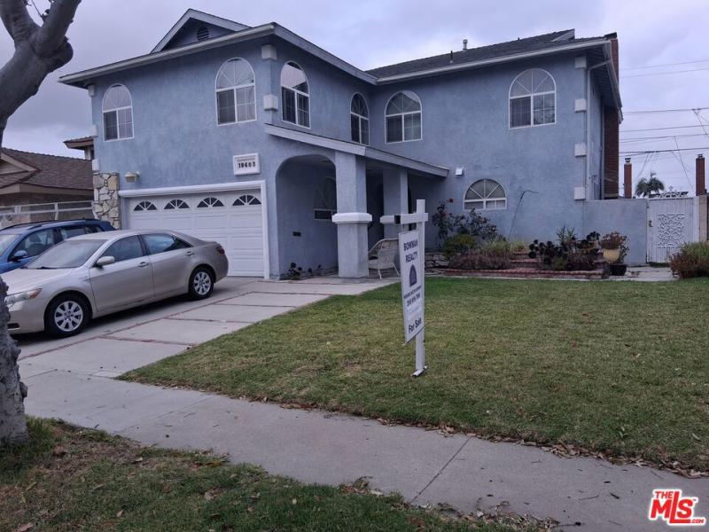 MLS #25544669 img 0