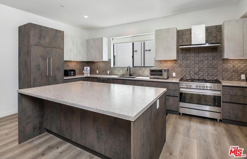 MLS #25545751 image #0