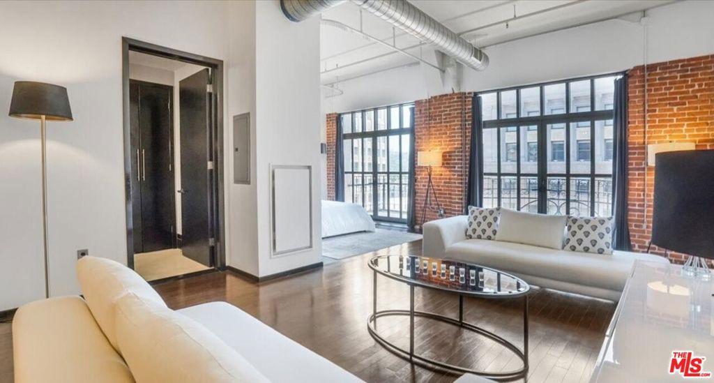 MLS #25547045 image #0