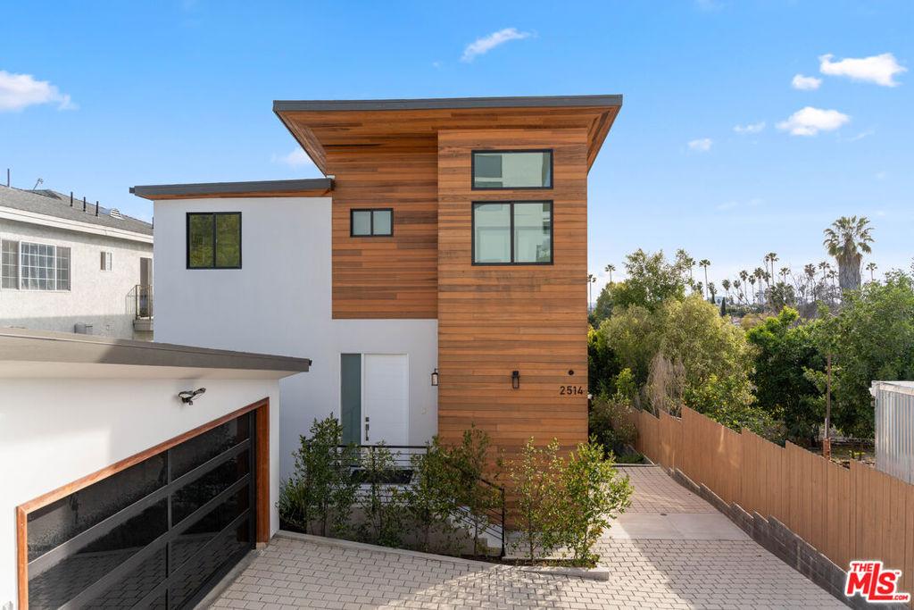 MLS #25547413 image #0