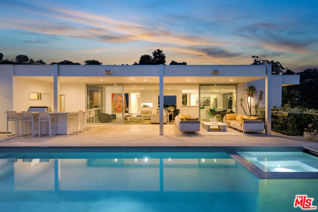 MLS #25553677 image #0