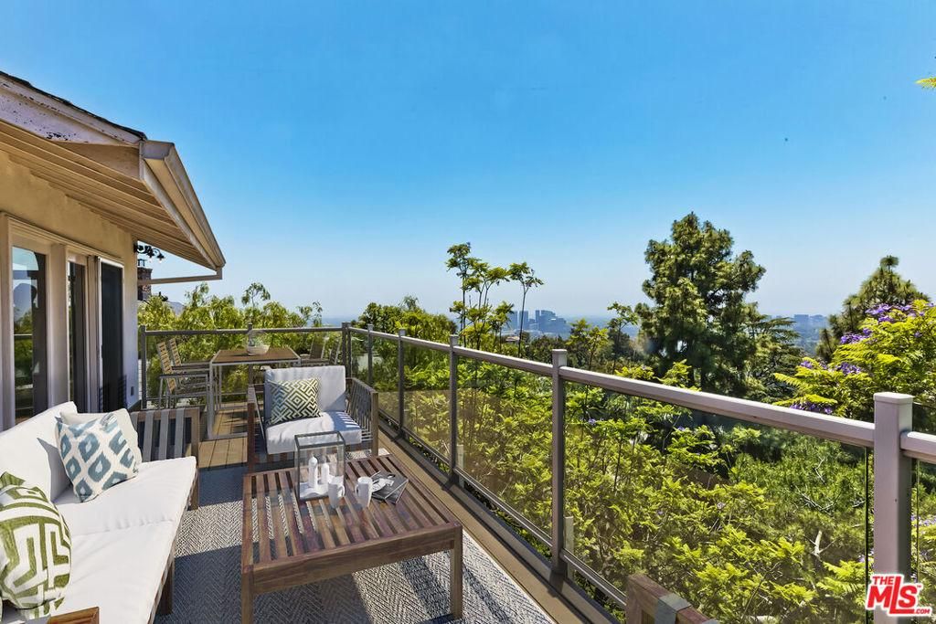 MLS #25559063 image #0