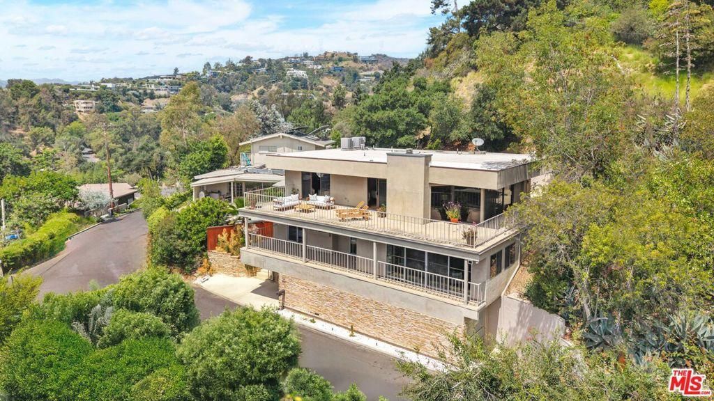 MLS #25560453 image #0