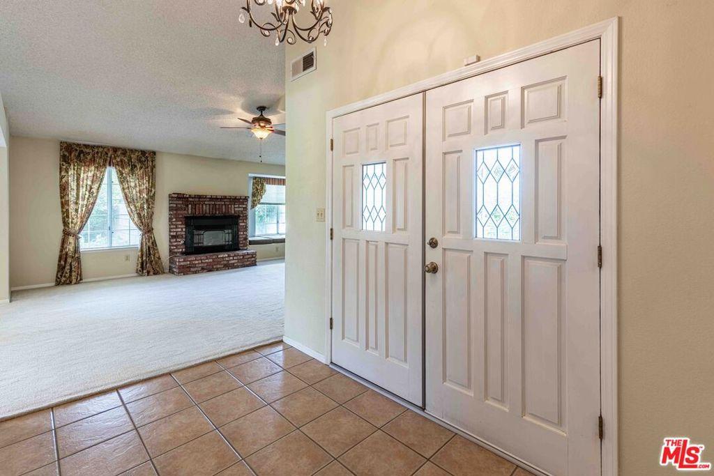 MLS #25561631 image #0
