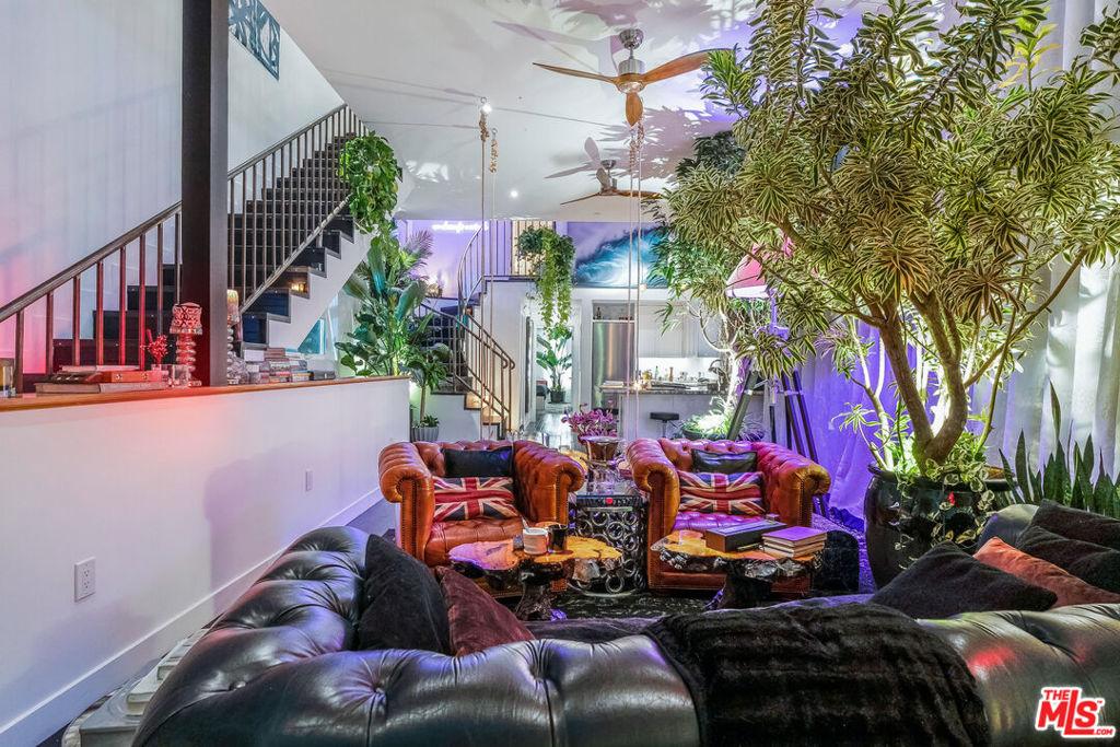 MLS #25562127 image #0