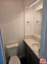 MLS #25563205 img 0