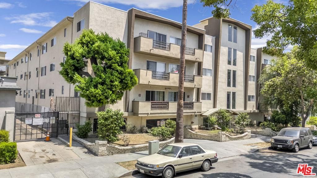 MLS #25563617 image #0