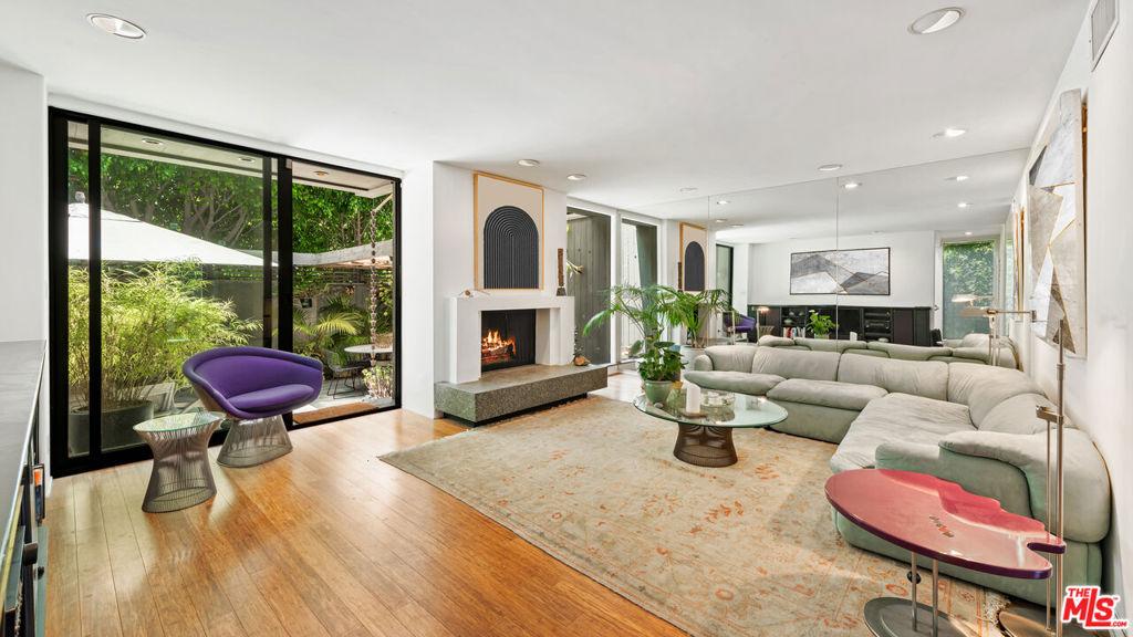 MLS #25564905 image #0