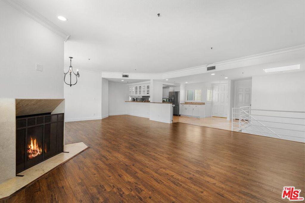 MLS #25565349 image #0