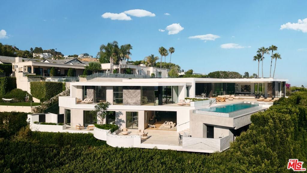 MLS #25565439 image #0