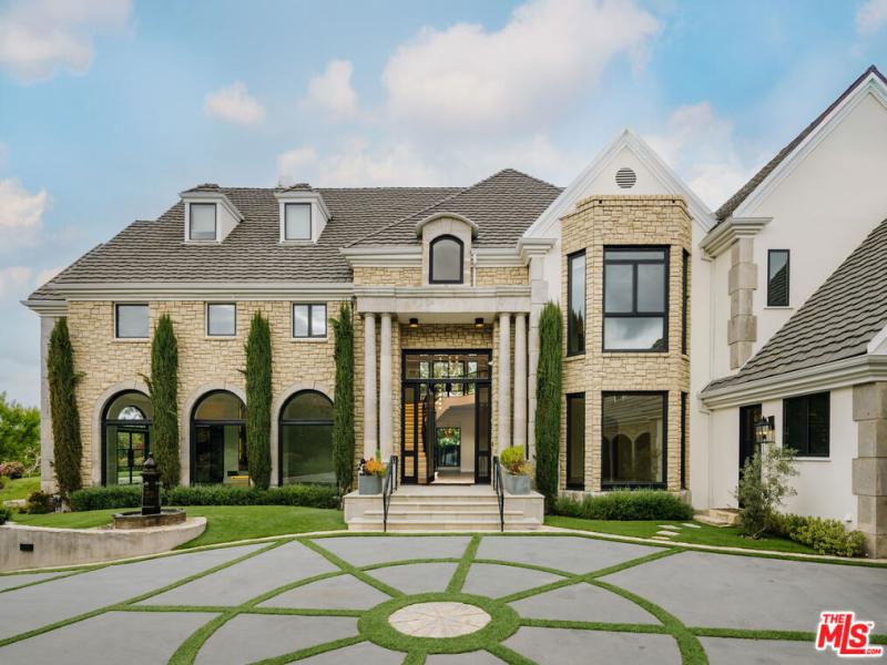 MLS #25565889 image #0