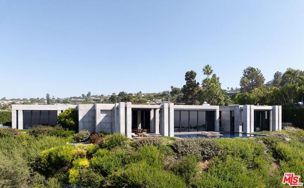 MLS #25566107 image #0