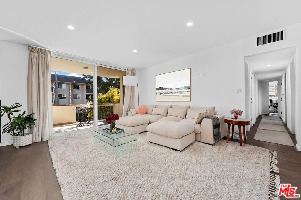 MLS #25566939 image #0