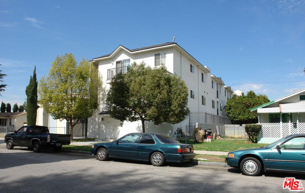 MLS #25568131 img 0