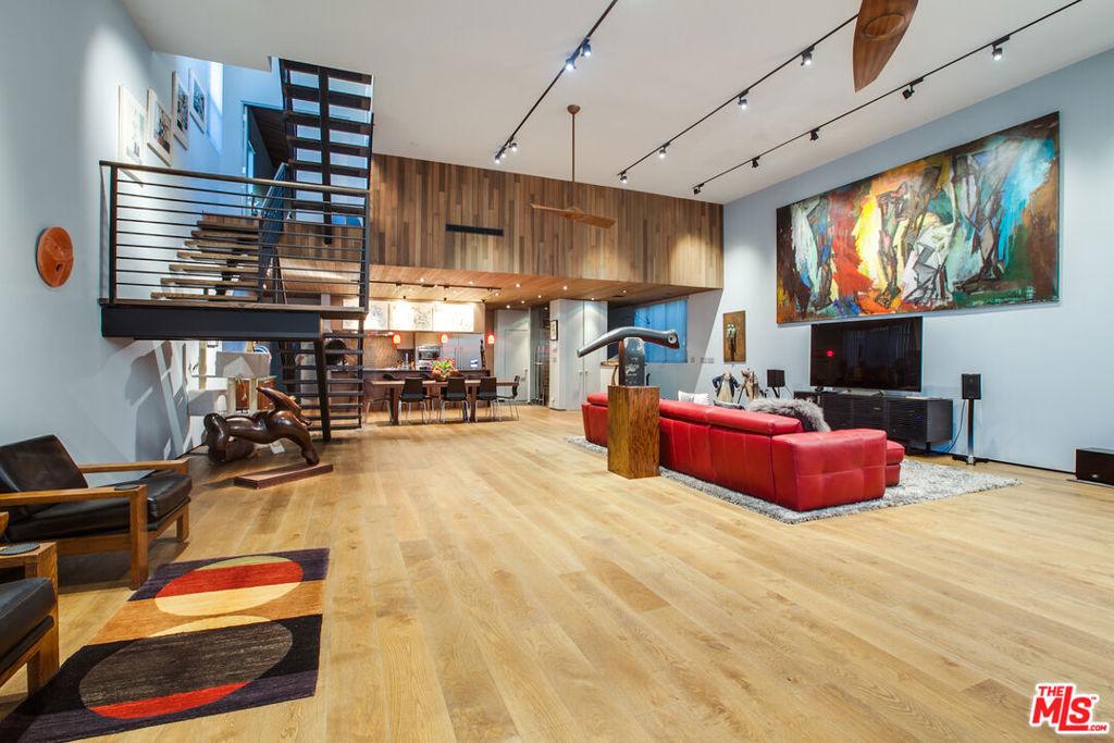 MLS #25568681 image #0