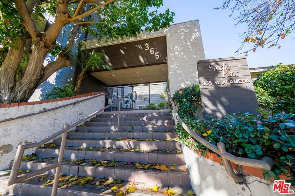 MLS #25569293 image #0