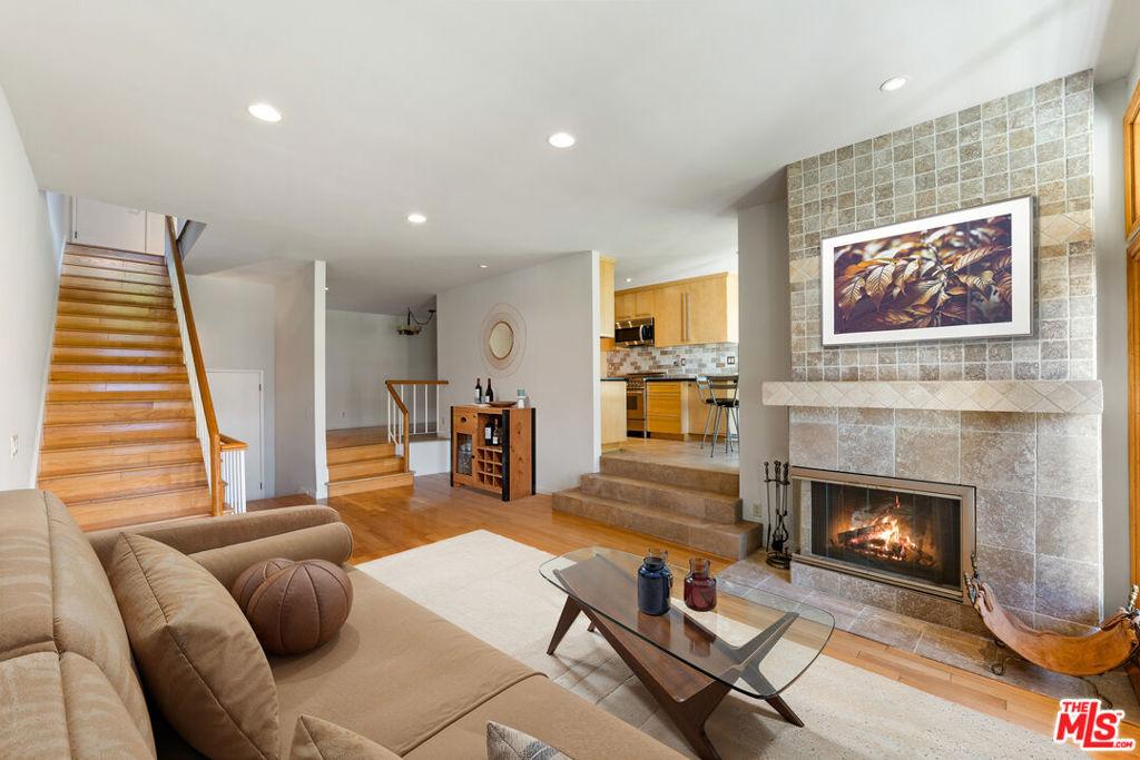 MLS #25569467 image #0