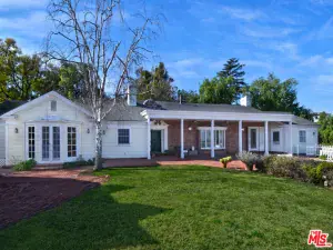 4141 Knobhill Drive Sherman Oaks