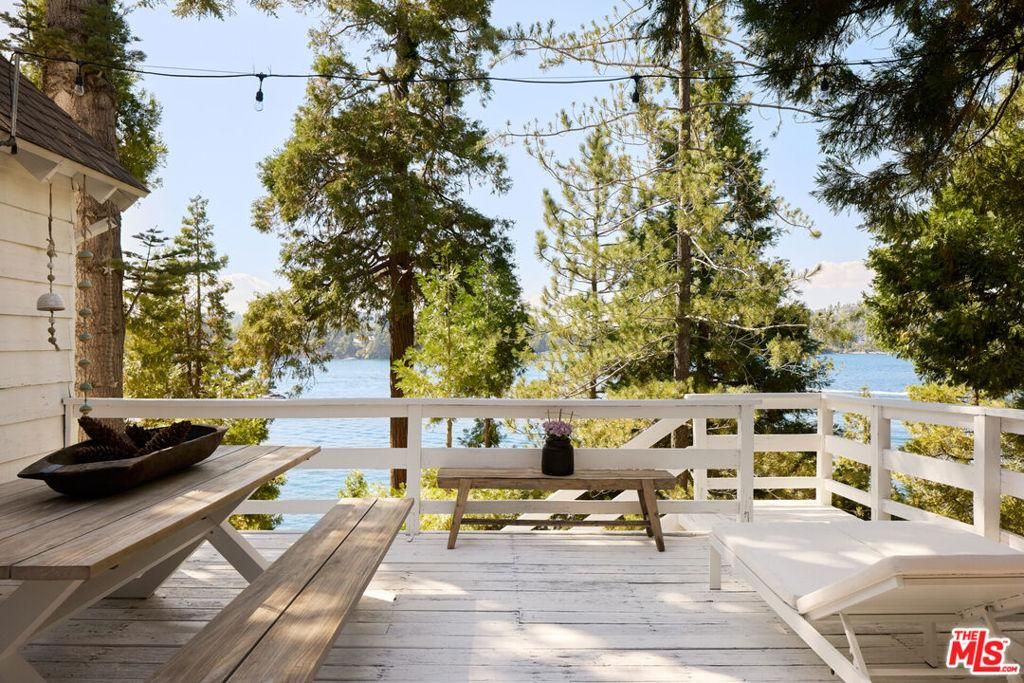 MLS #25570781 image #0