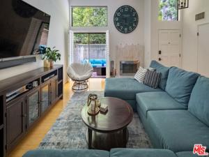 MLS #25570949 image #0