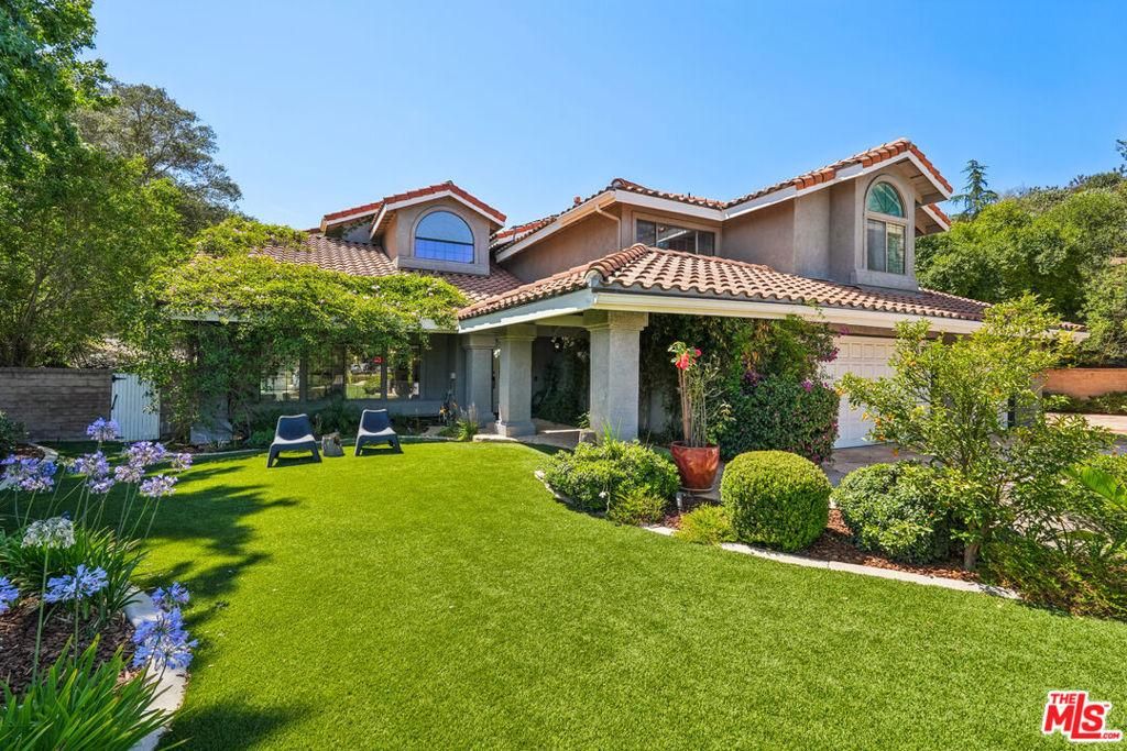 MLS #25571201 image #0