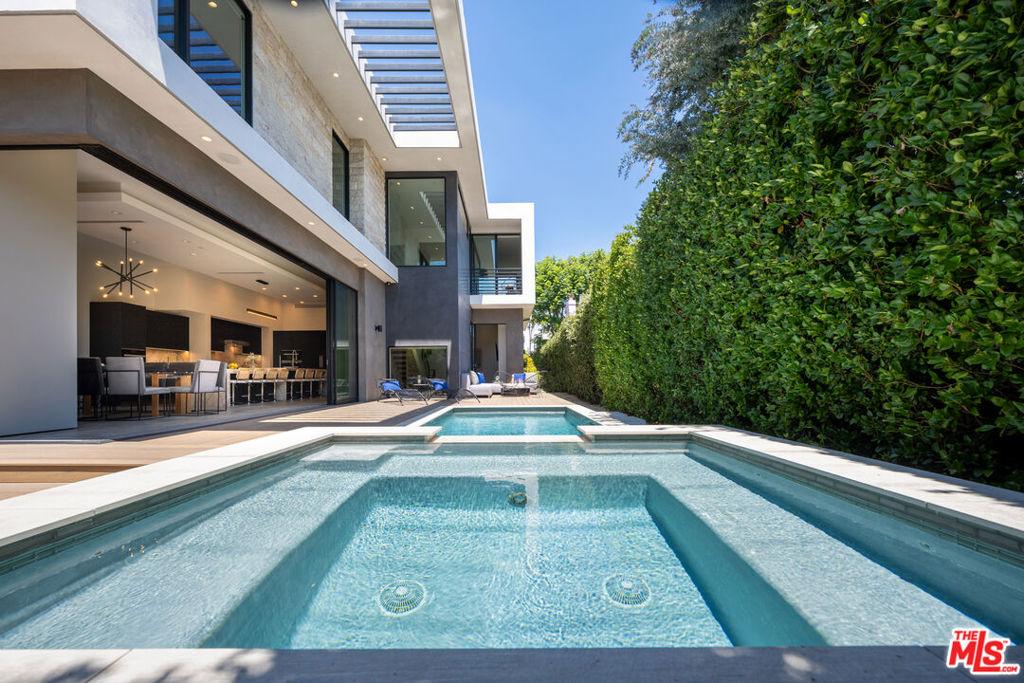 MLS #25571635 image #0