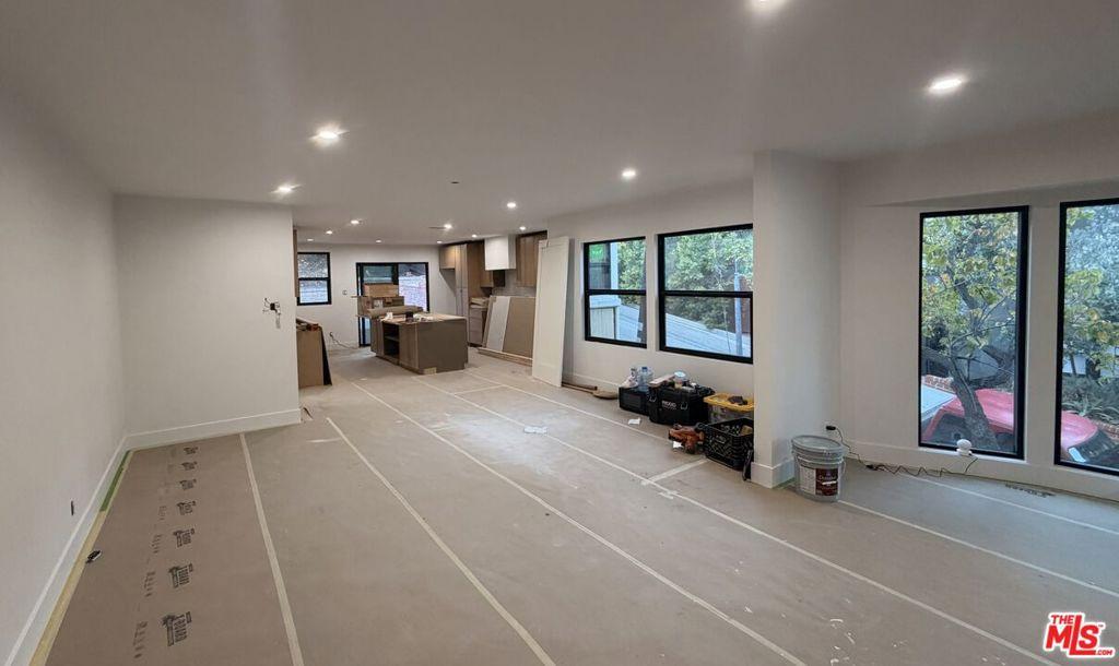 MLS #25571653 image #0