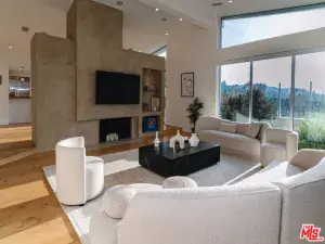 3423 Scadlock Lane Sherman Oaks