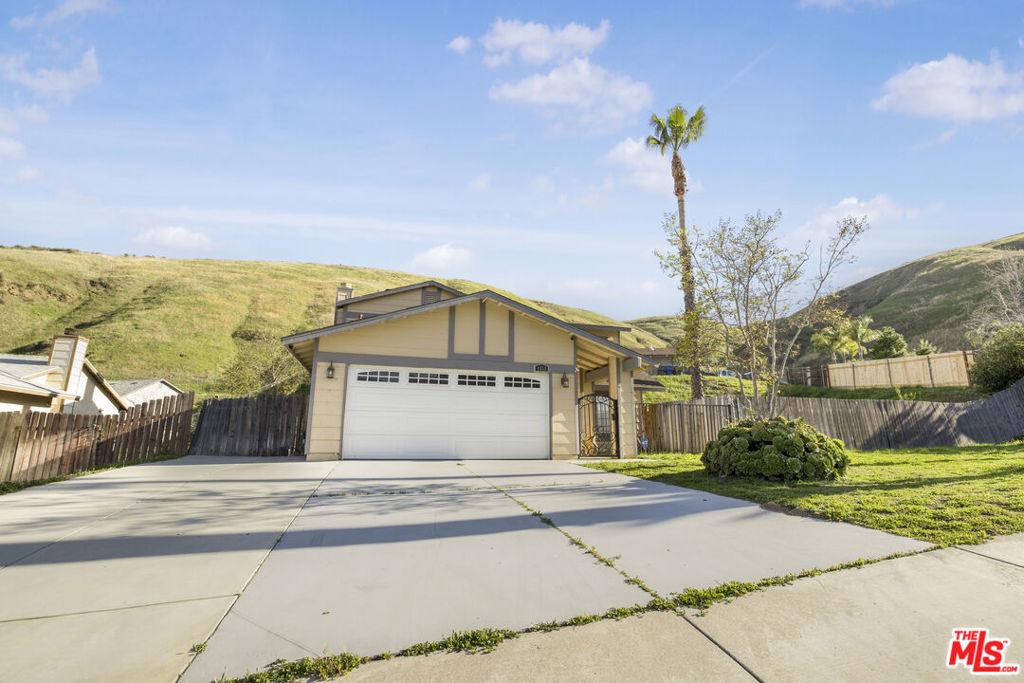 MLS #25573495 image #0