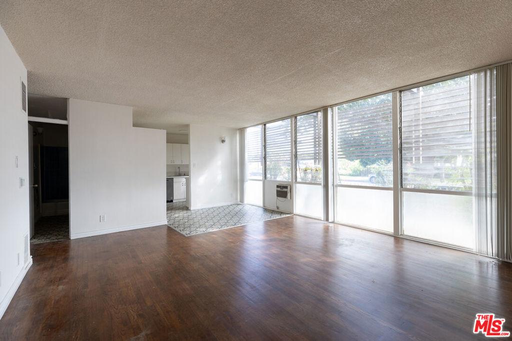 11133 ROSE AV #9 Los Angeles CA 90034 | MLS #25575487 45 MLS #25575487 image #0