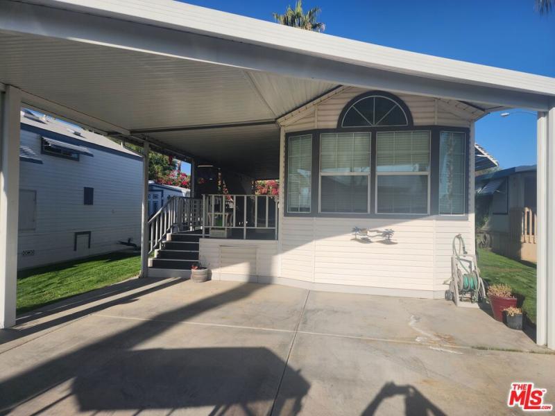 MLS #25576563 image #0