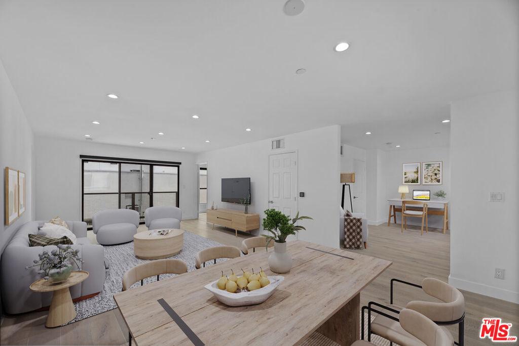 MLS #25576675 image #0