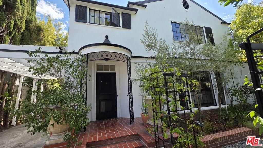 MLS #25582859 image #0