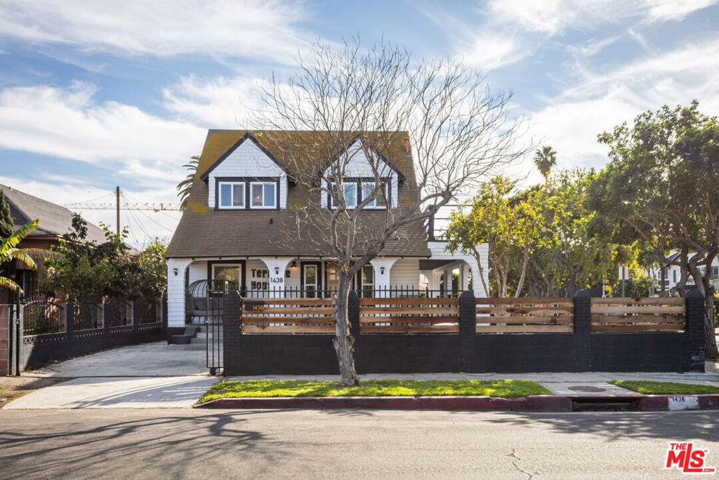 MLS #25583009 image #0