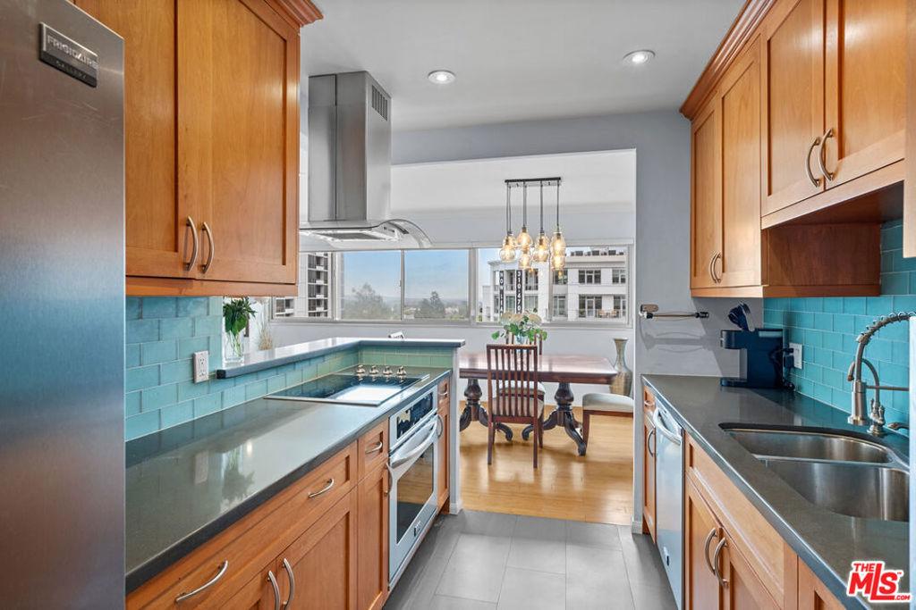 MLS #25583961 image #0