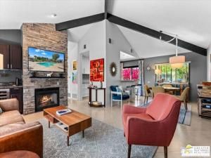 MLS #25585615PS image #0